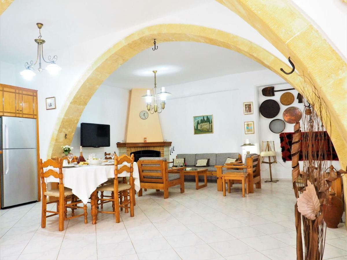 Traditional Cretan Villa Rodhopos Esterno foto