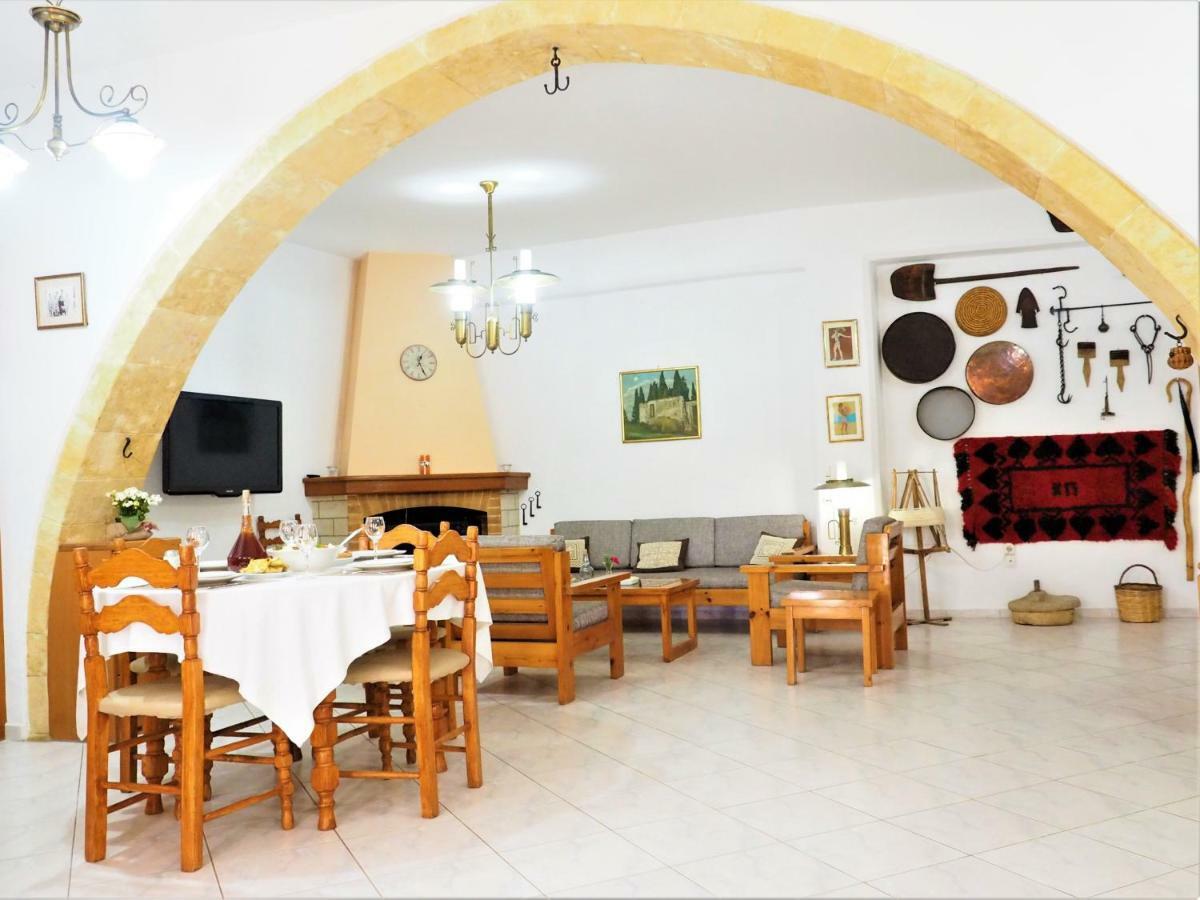 Traditional Cretan Villa Rodhopos Esterno foto