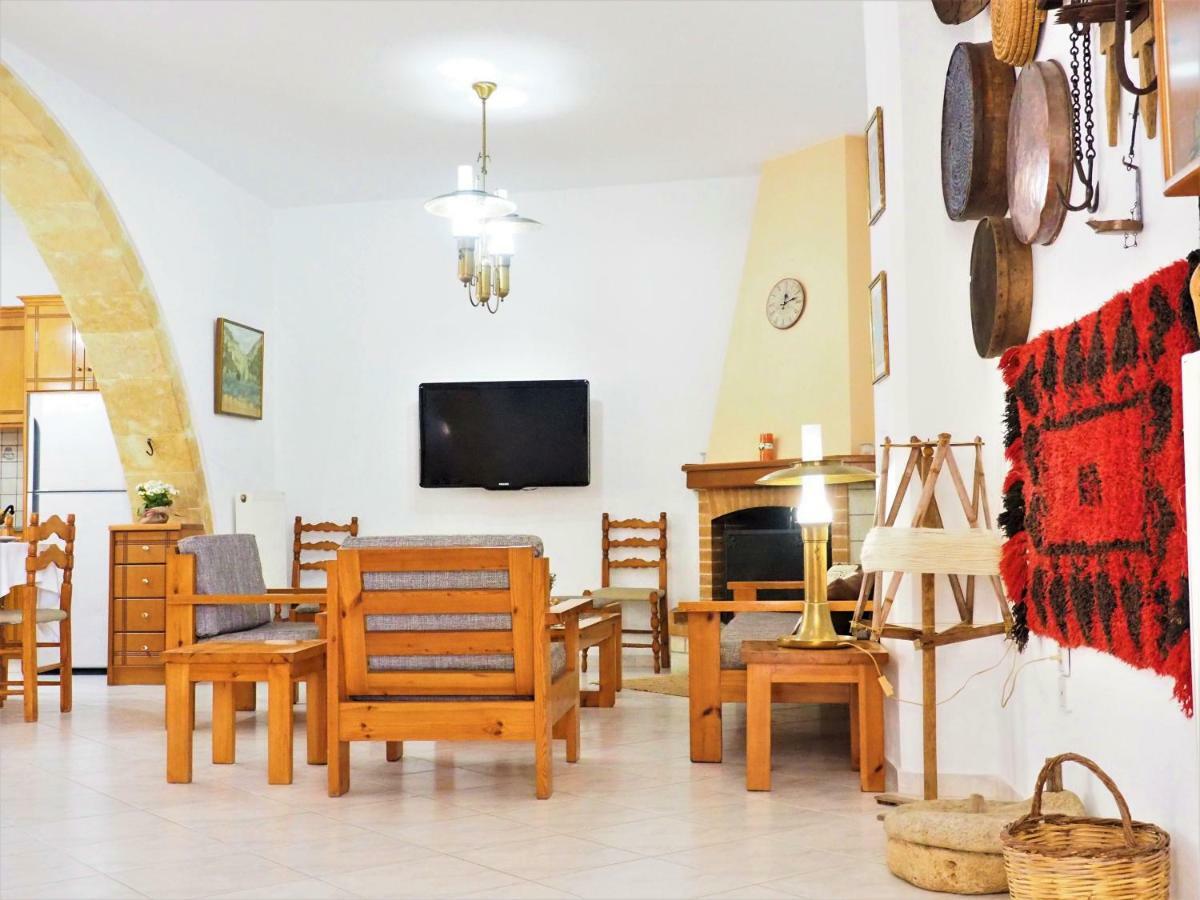 Traditional Cretan Villa Rodhopos Esterno foto